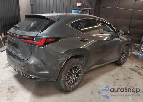 2025 Lexus Nx 350 z USA, uszkodzony, nr VIN 2T2AGCEZXSC082154